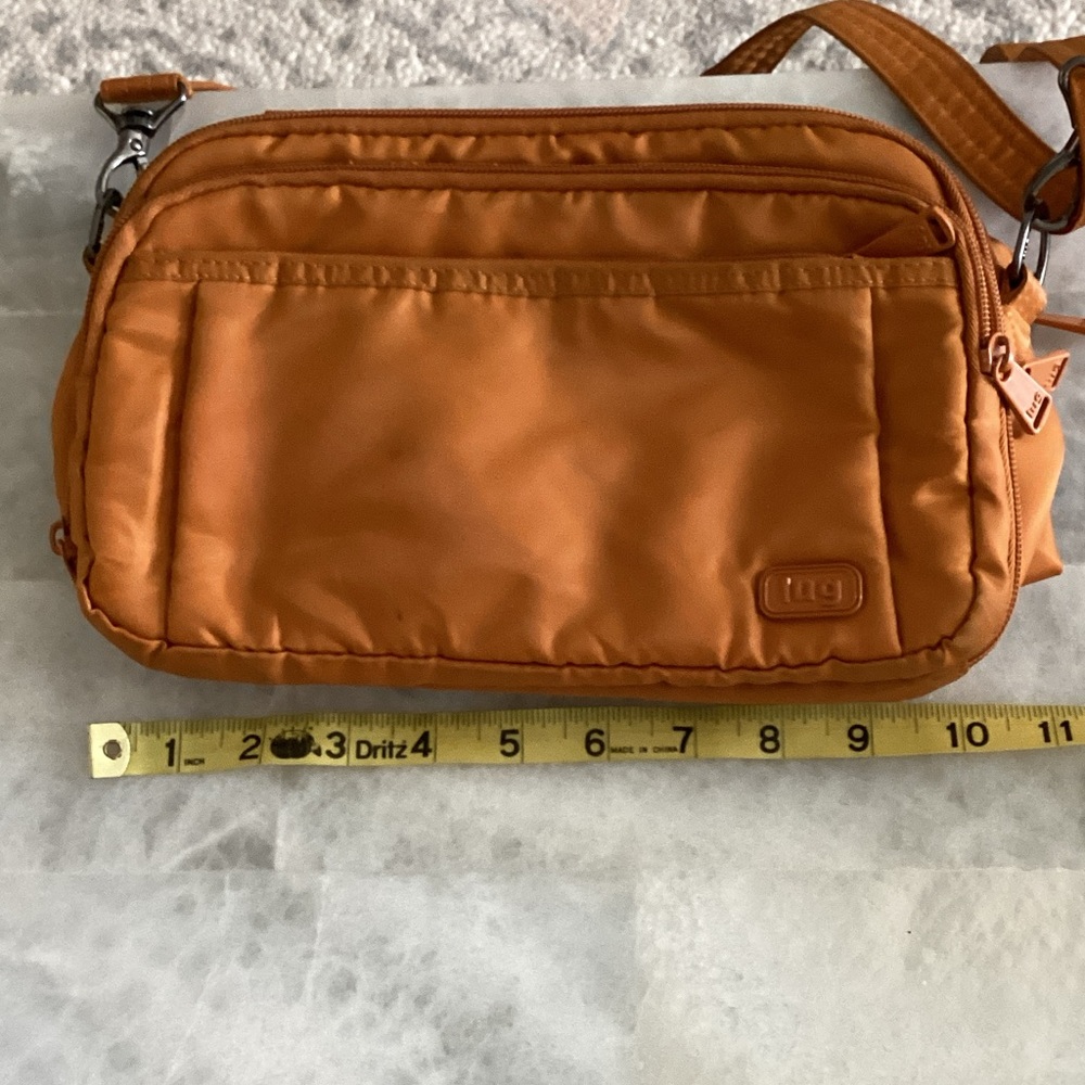 Lug Crossbody Bag - Picture 11 of 15